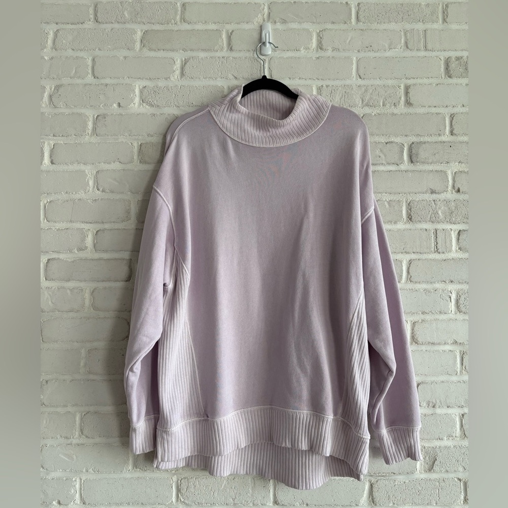 Aerie Soft Lilac Turtleneck Sweater, Size Small.